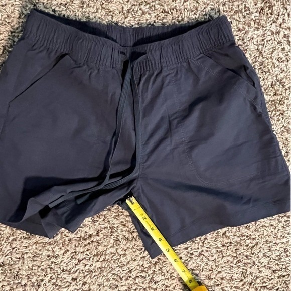 Title Nine Women's Navy Blue Athletic Shorts – Size Small - Picture 2 of 5